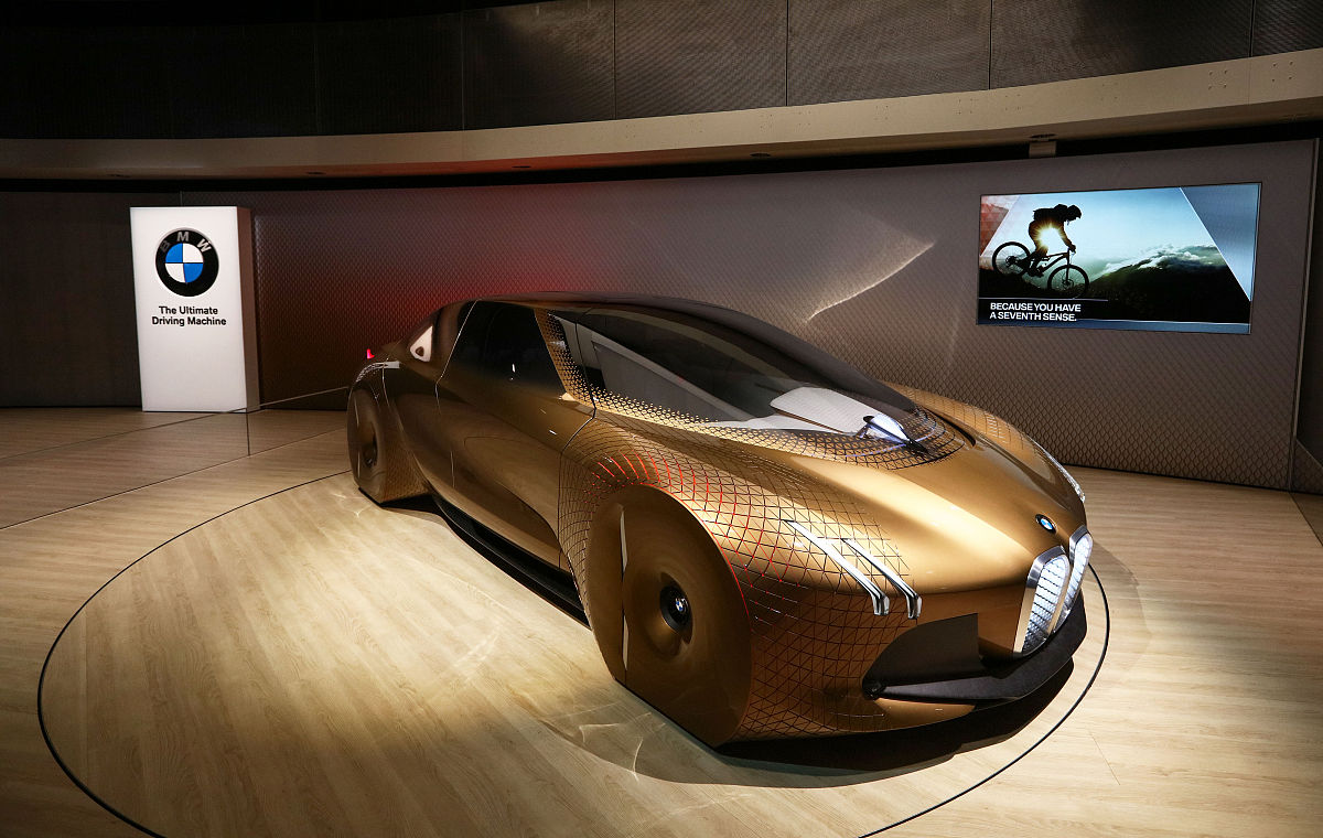 当地时间2016年6月16日,英国伦敦,宝马vision next 100概念车.a bmw v
