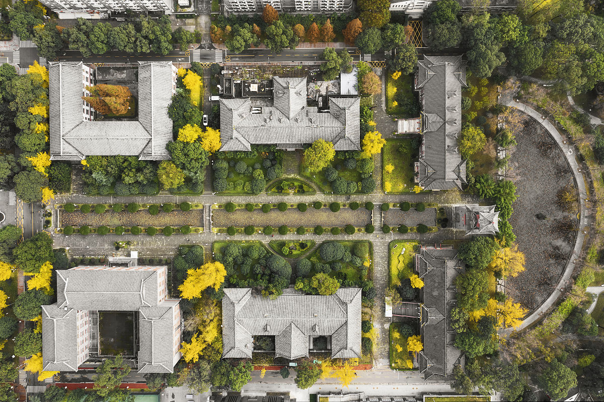 四川大学附属华西卫校天府校区招生老师QQ及电话