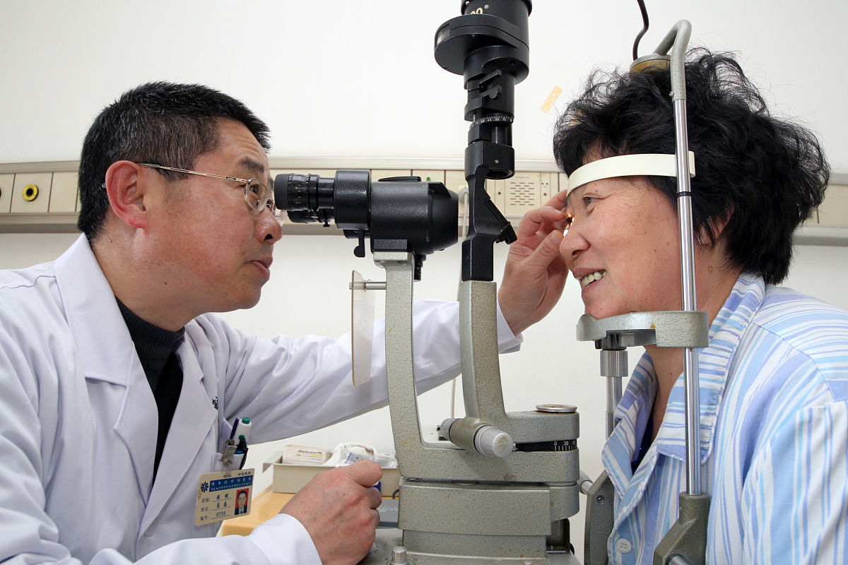 筛查白内障和翼状胬肉患者流程