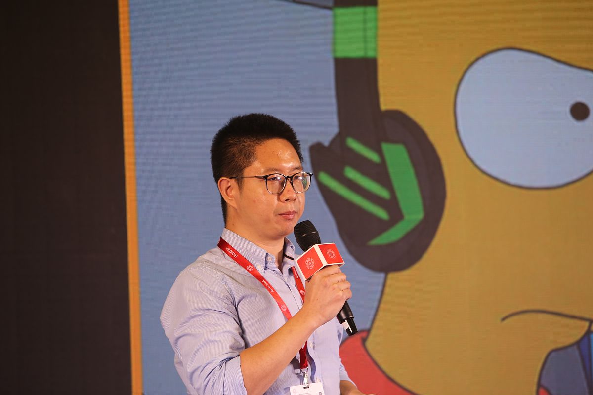 描述一个女人温柔而又坚定写一篇毕业寄语100字左右