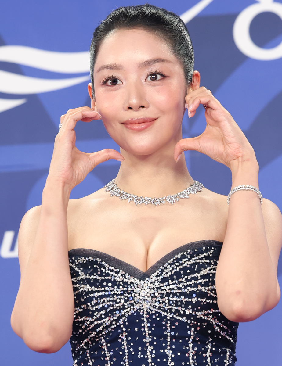 20位韩国女演员魅力盘点，揭秘身材之谜