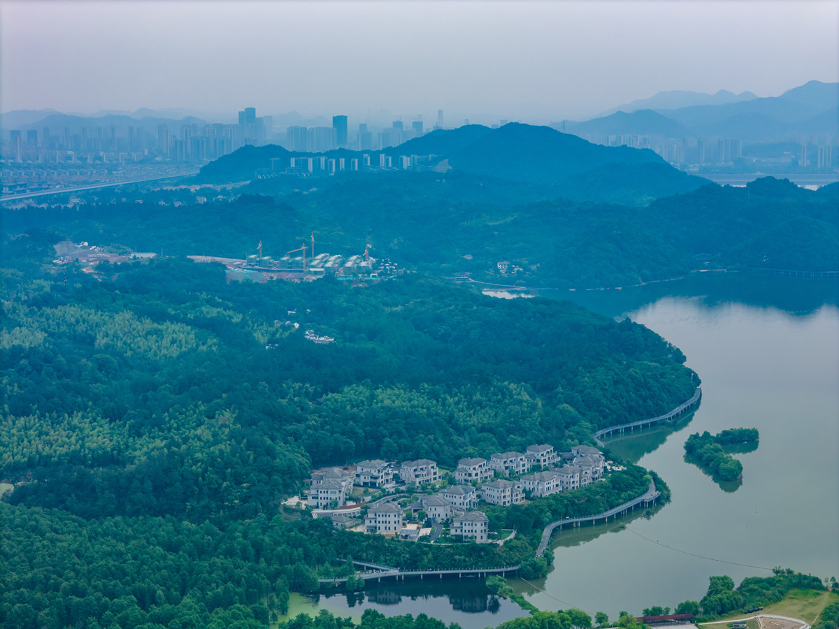 萧山凤金山：杭州自然风光与历史文化宝库