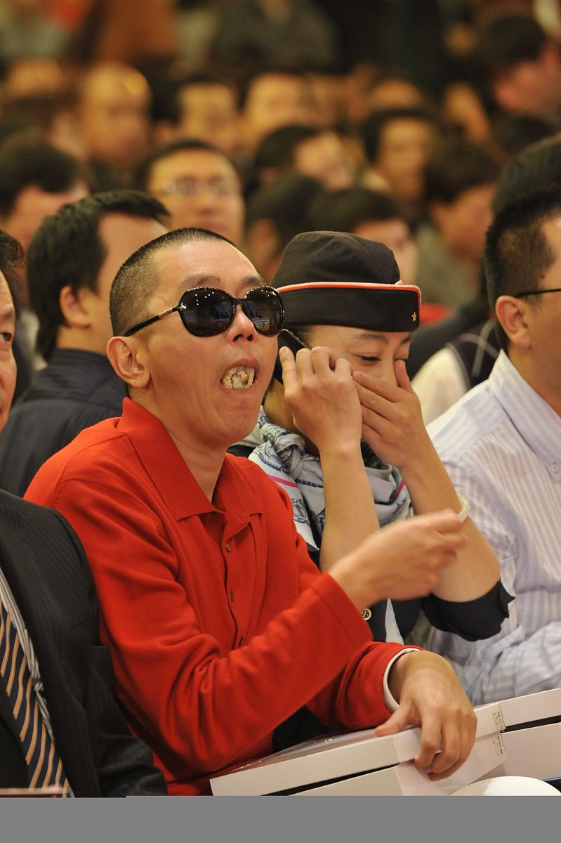 2010年11月8日,央视2011年黄金资源广告招标会在北京梅地亚中心举行.