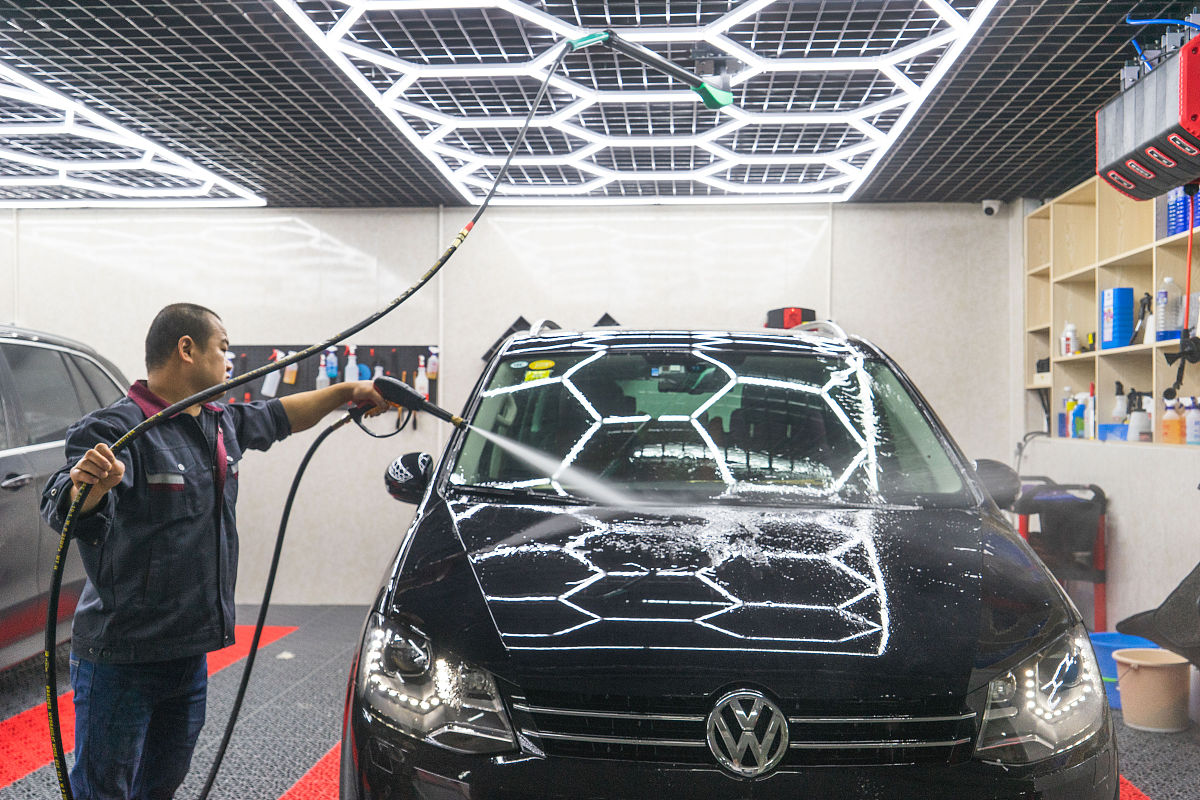 学汽车美容技术：值得吗？就业前景、学习成本分析