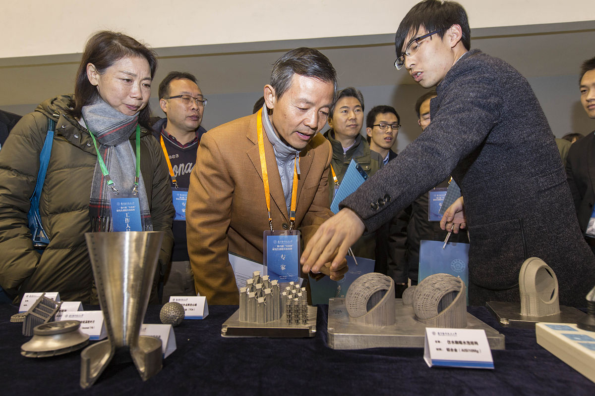 体育硕士研究生毕业自我鉴定。1000字学习上、生活上、工作上等