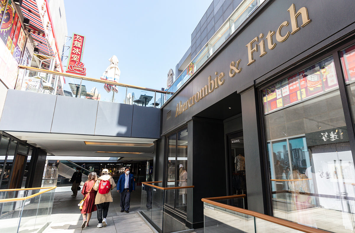 主题是今年五一连放五天的自媒体文案