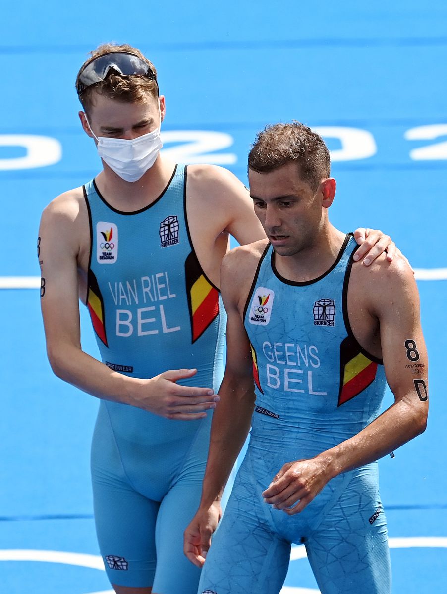 2021年7月31日,日本,2020东京奥运会铁人三项混合接力赛赛况.belgian 