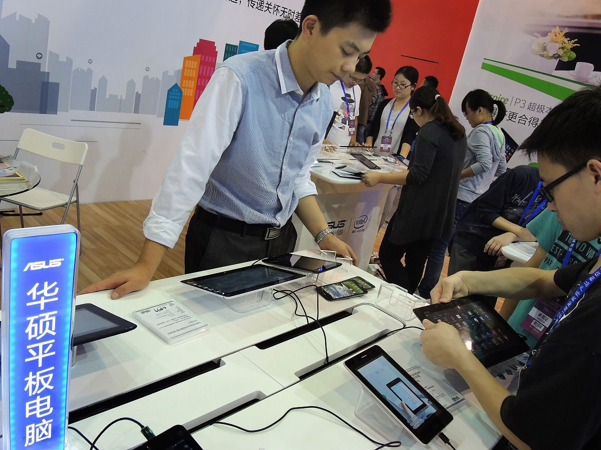 中国电信客户经理拜访五家客户：工作日志