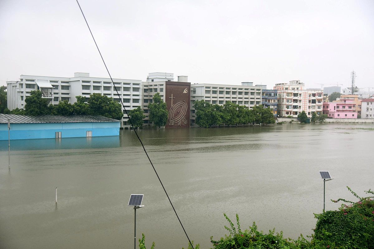 重庆2022年读铁路学校可以考大学吗