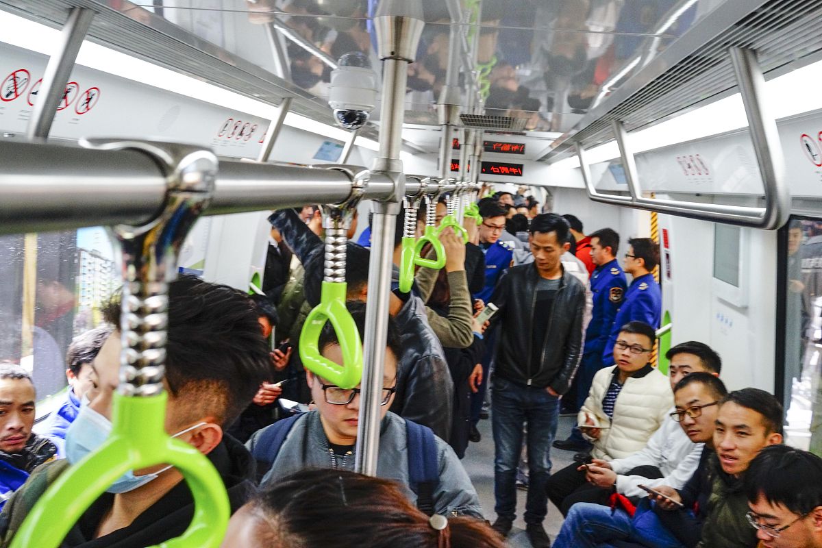 贵阳2022年上中专学校要分数吗