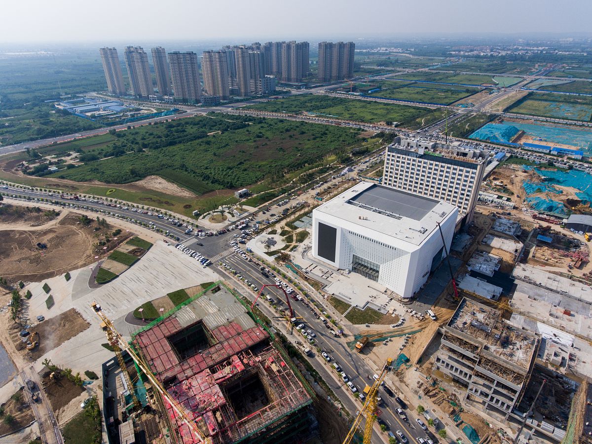 郑州科技学院航空学院航空乘务订单班有哪些报考条件？