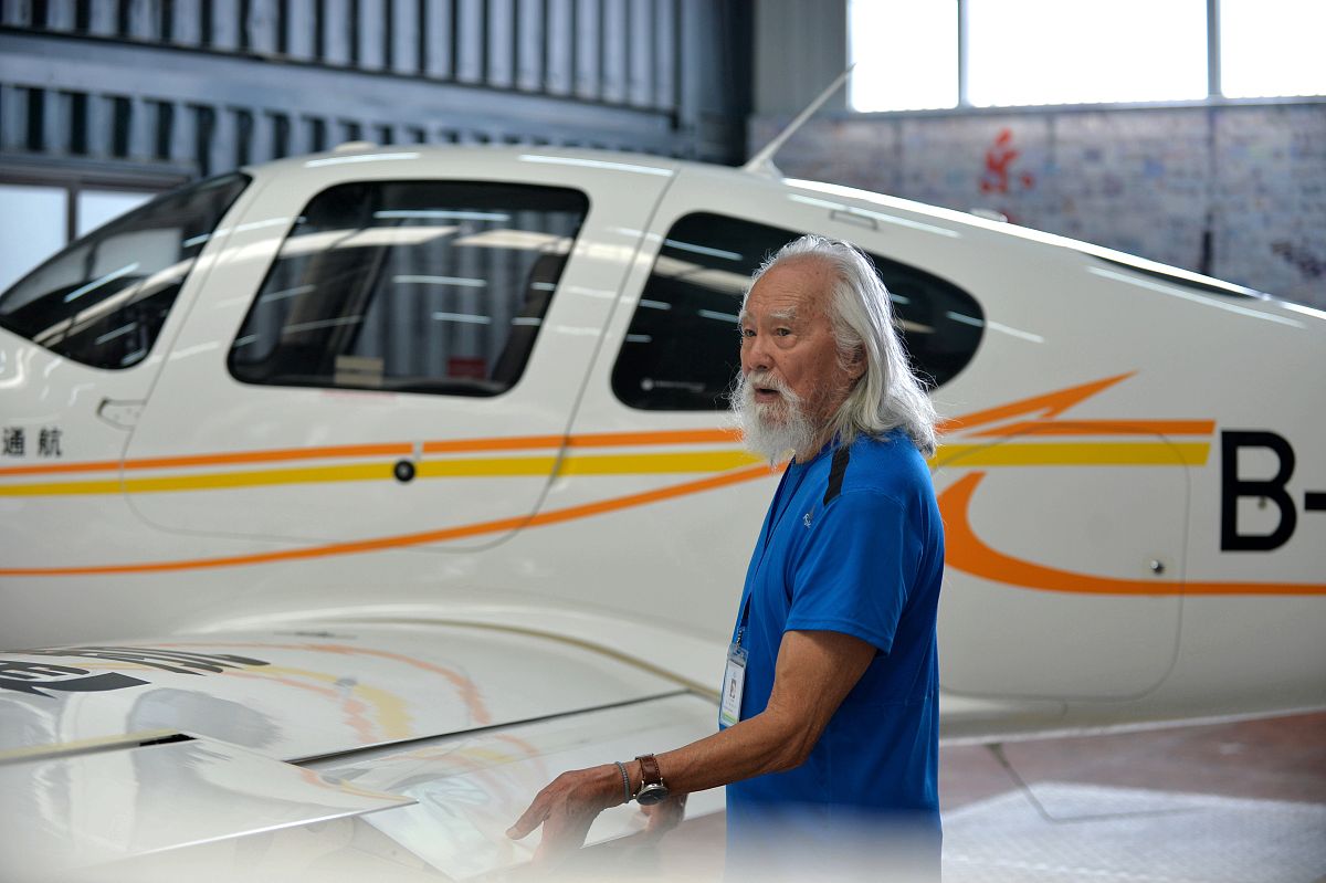 贵阳航空学校招生政审要求详解：品德、体检、成绩和特长