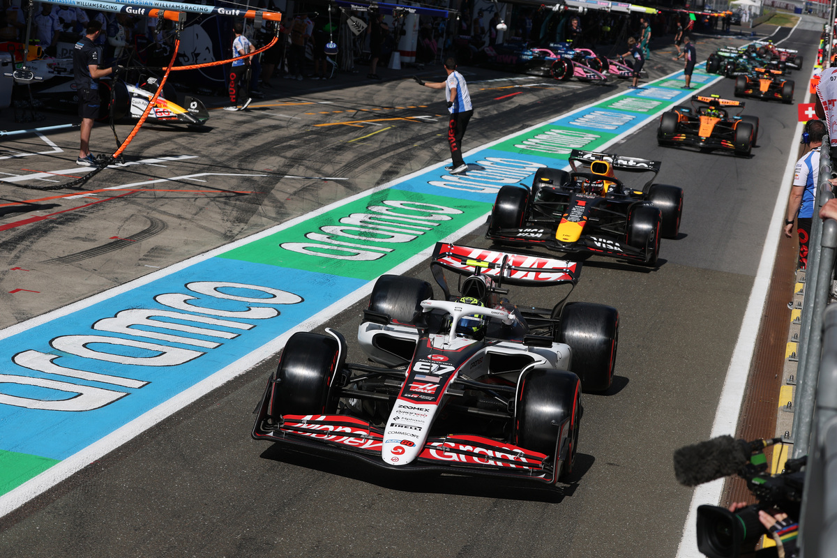 F1中文名称是什么？一级方程式赛车完整解读