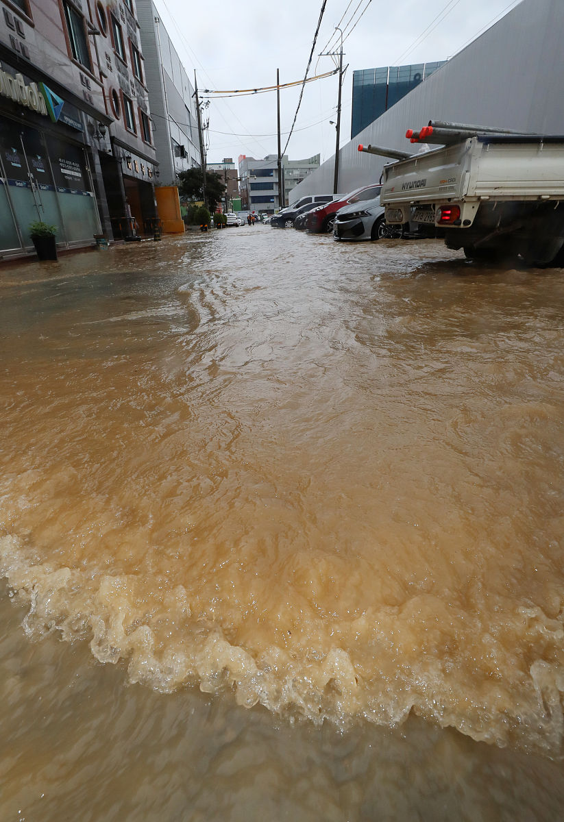 2020年梅雨季节开始时间：日本、中国和韩国地区详解