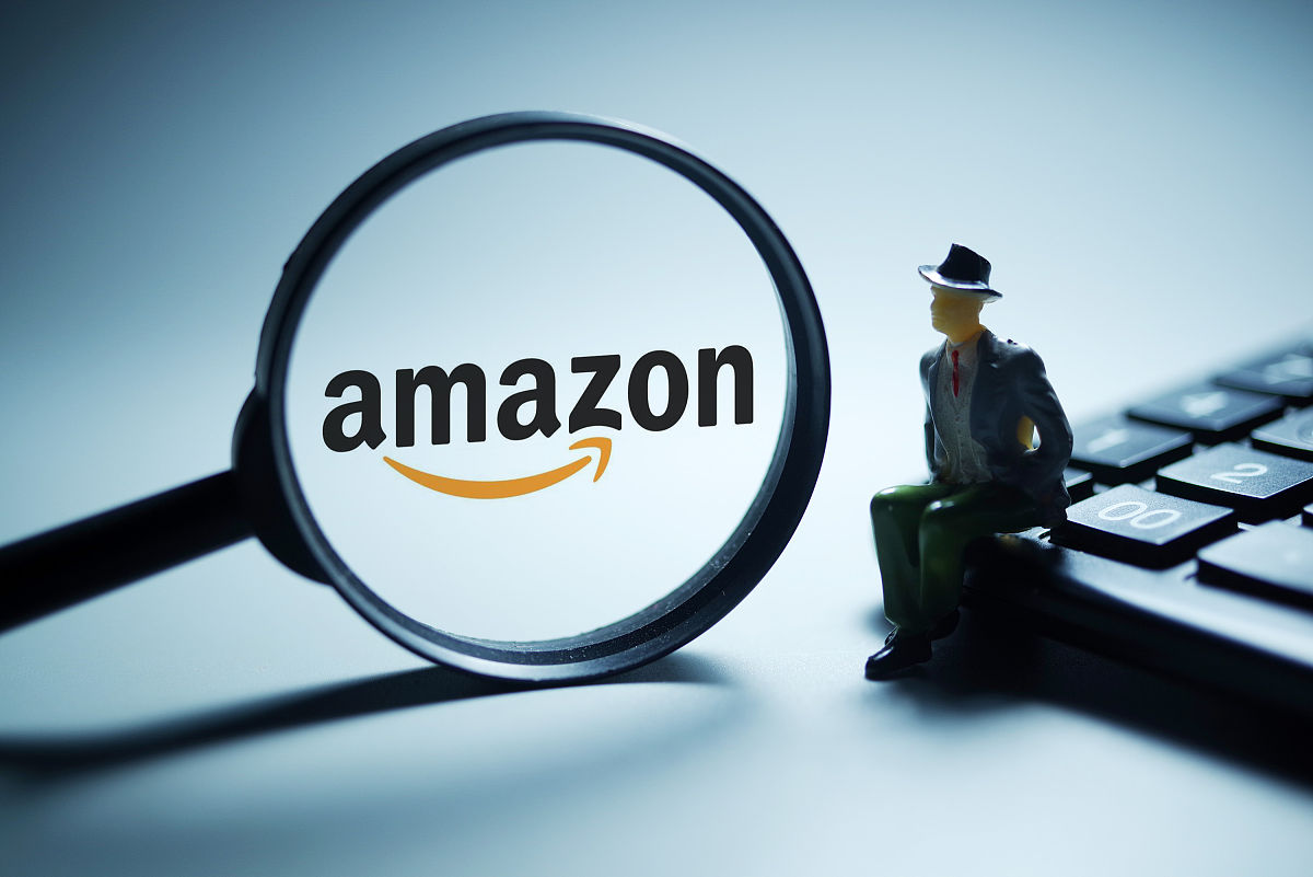 亚马逊公司简介：全球领先的电子商务和云计算巨头