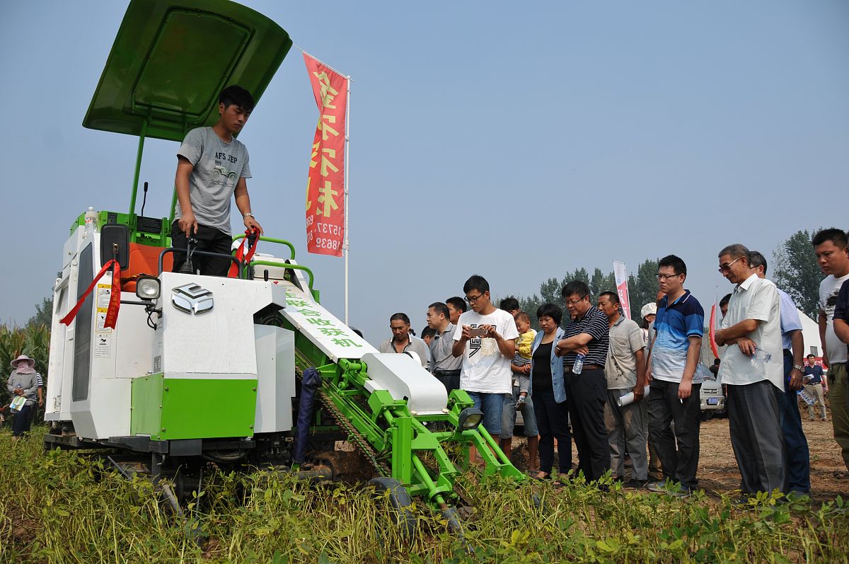 泸西县农业机械化技术学校如何提升自身实力