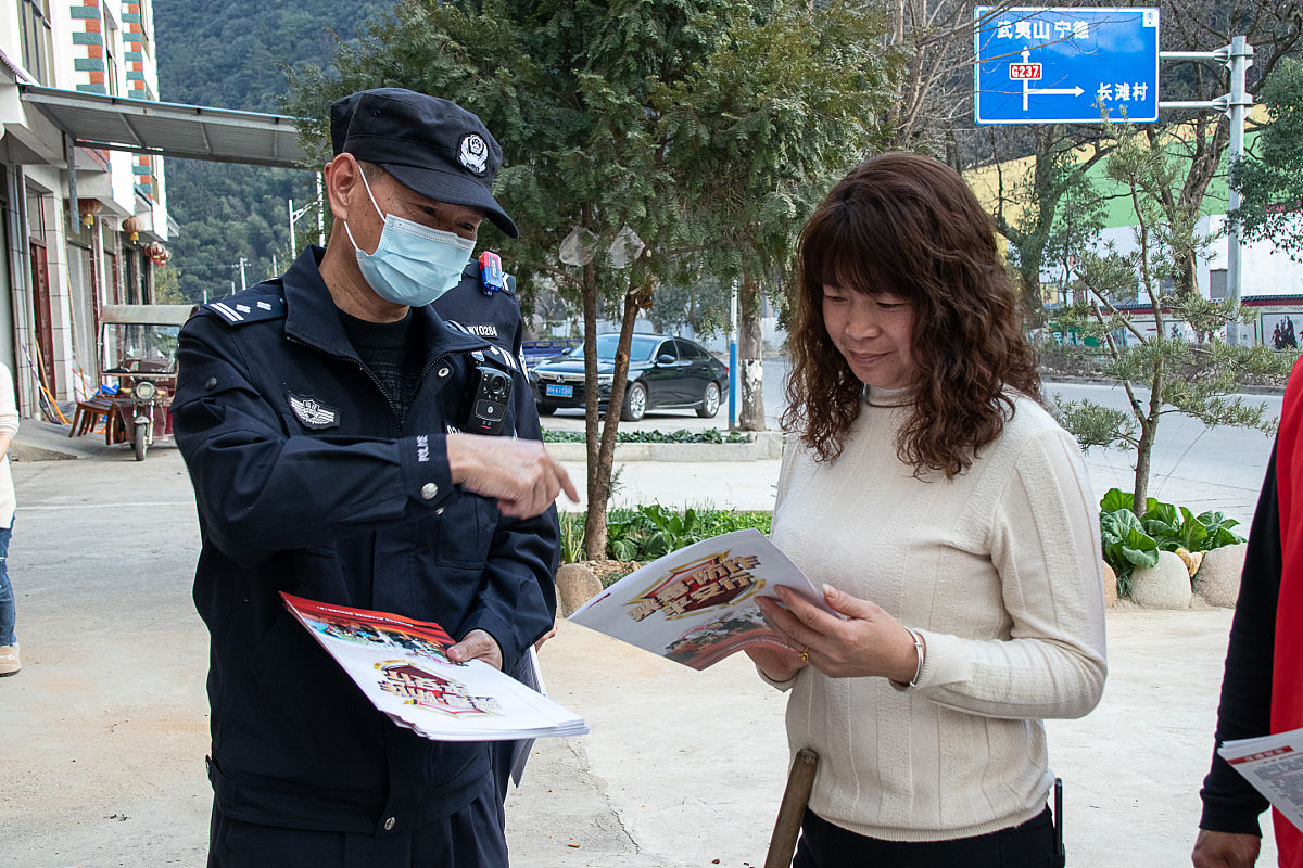 常德市媒体曝光求助热线：12345 及其他有效曝光平台