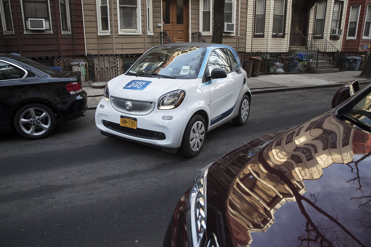 当地时间2017年2月25日,美国纽约,car2go共享汽车.a daimler ag smart
