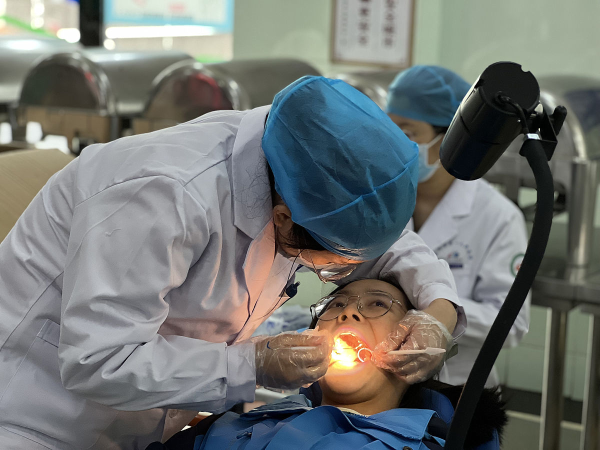 福泉市职业高级中学招生办联系电话 - 报名咨询电话、地址、邮箱