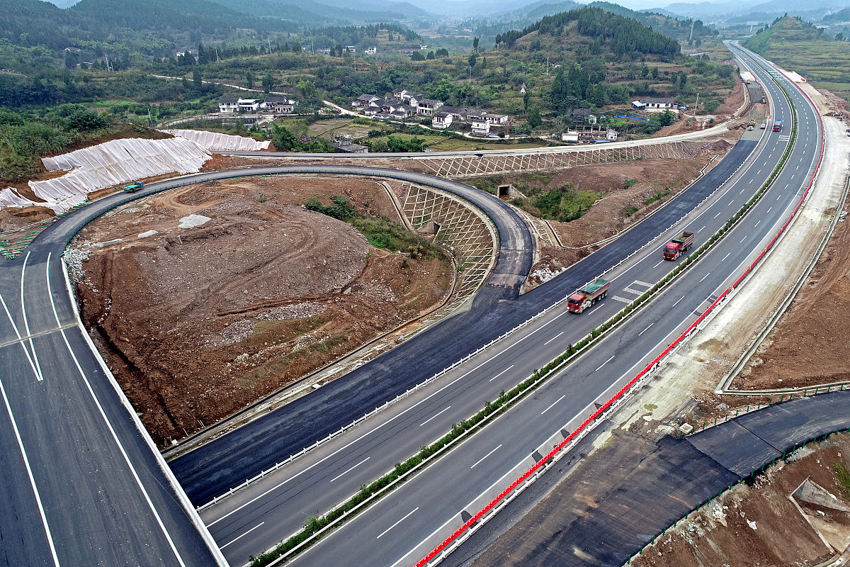 阆中至营山高速公路标段概览 - 路线、长度、特点介绍