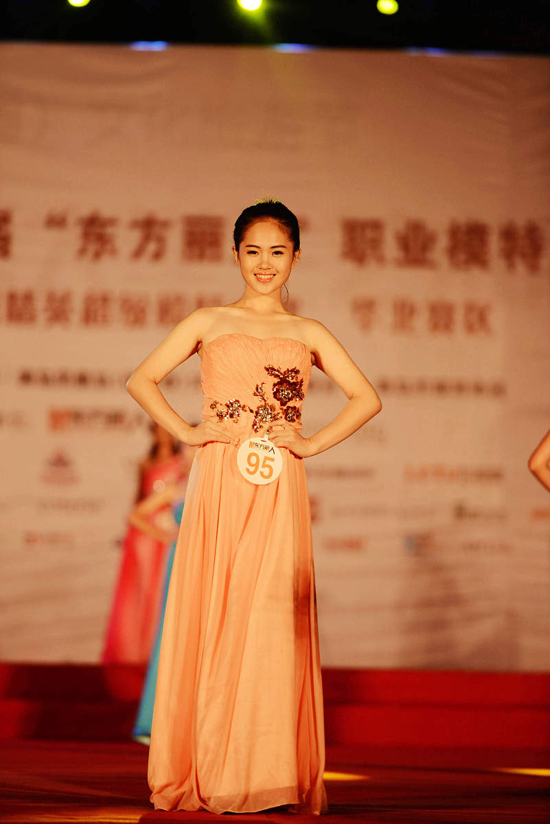 青岛华夏职业学校招生条件和分数：宽松入学，注重综合素质