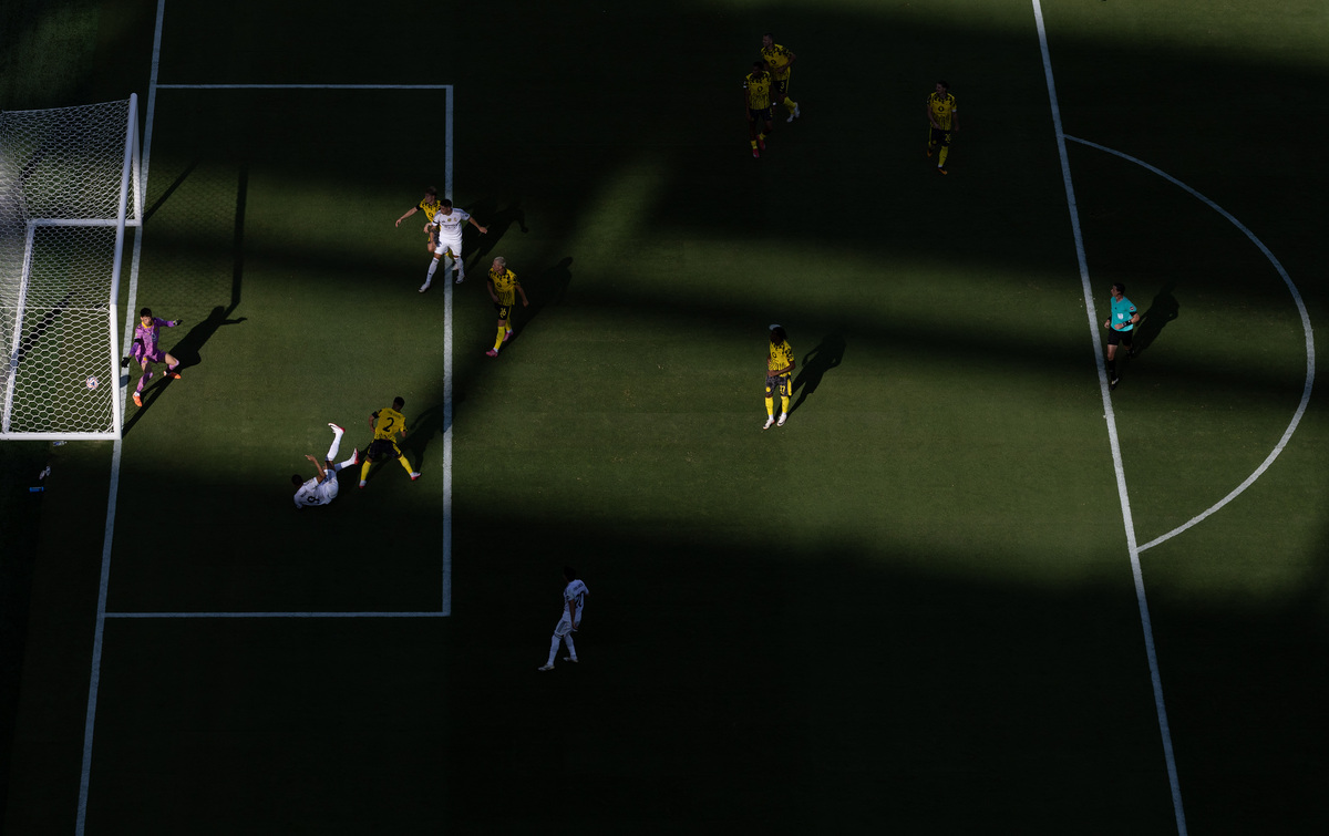 足球进球自动捕捉系统：提高比赛公正性与数据分析