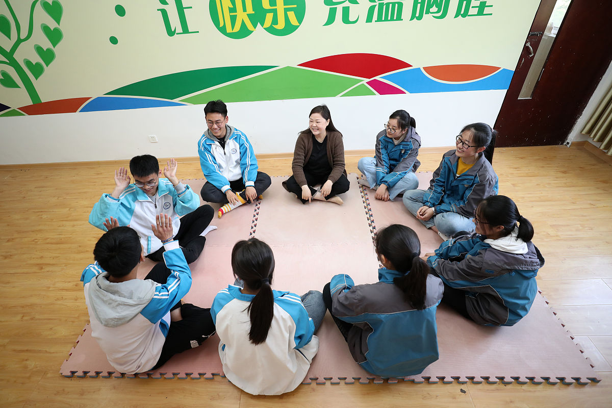 学校心理活动创意推荐：减压放松、感恩成长、自我探索