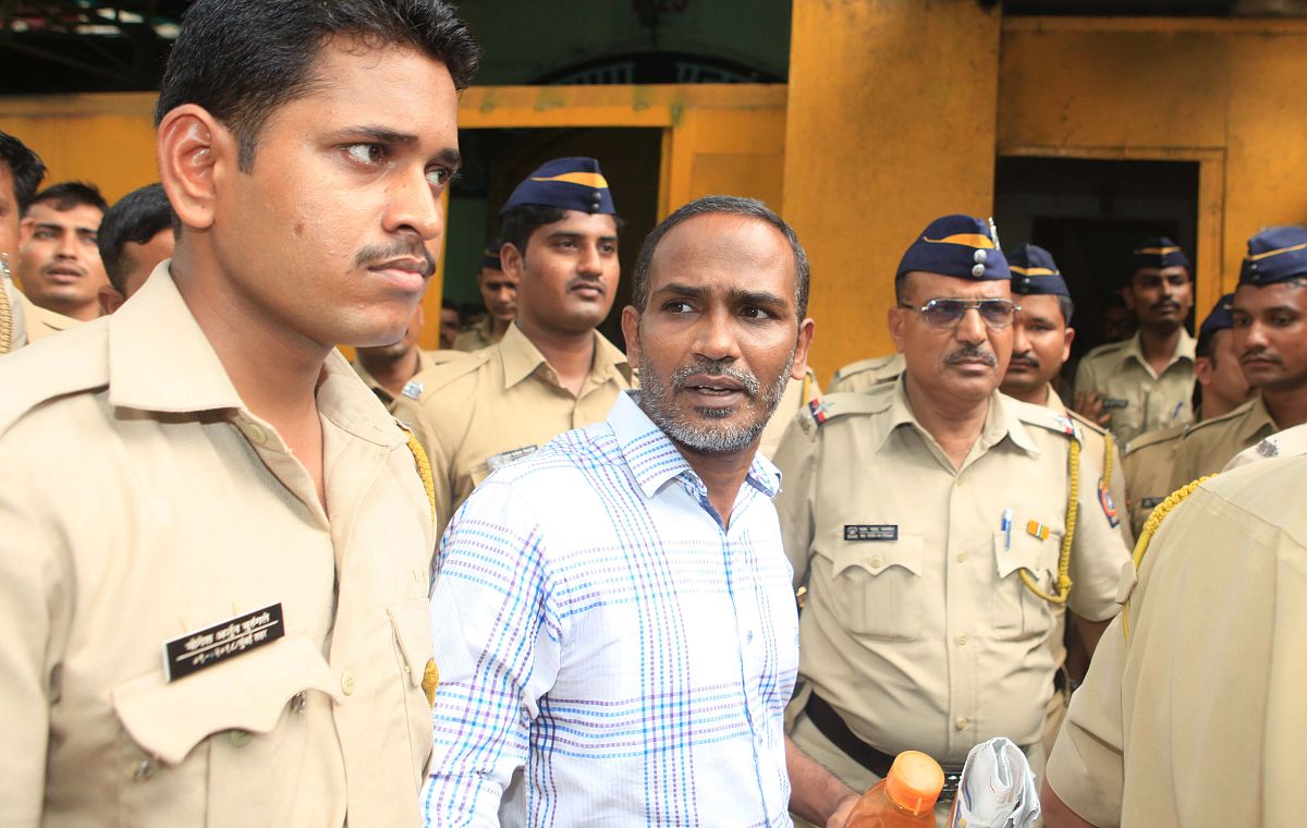 Cara Mendapatkan Perhatian Seseorang yang Anda Sukai