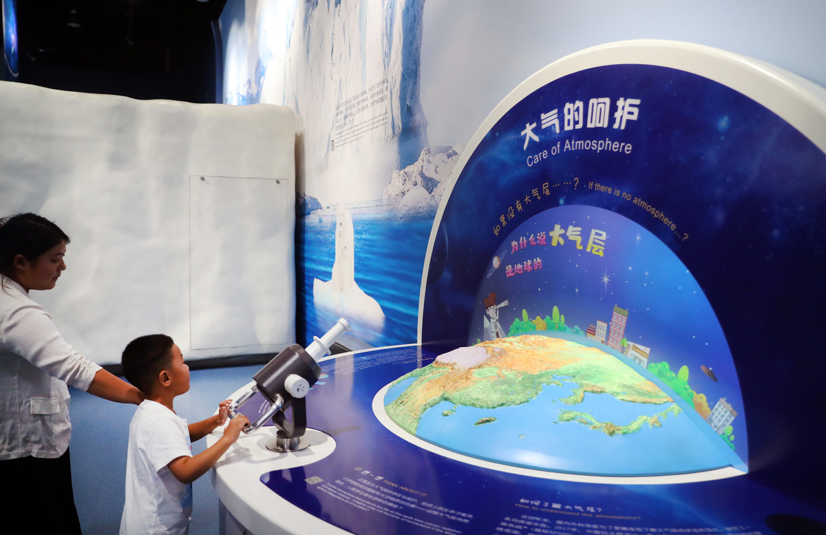 我选择了第二集《创新活力》为此次学习的主要内容创新活力主要讲述中国的创新故事讲述着中国科技创新正如何让百姓生活更为便捷让企业发展更具活力让国家实力更加强大。这些科技创新成果每一帧都是科幻大片即视感。这五年从支付到共享单车从中国制造2025到物联网、大数据、云计算等新技术从空天领域、海工领域到芯片等尖端领域再到参与大科学计划中国的创新动力源源不竭中国的创新人才不断涌现中国的科技发展震撼着每一个中国人