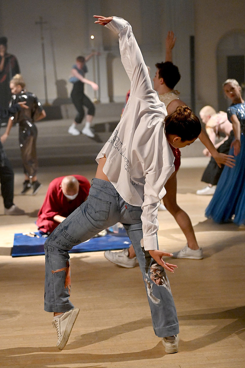 公司年度总结及下一年度计划会议纪要