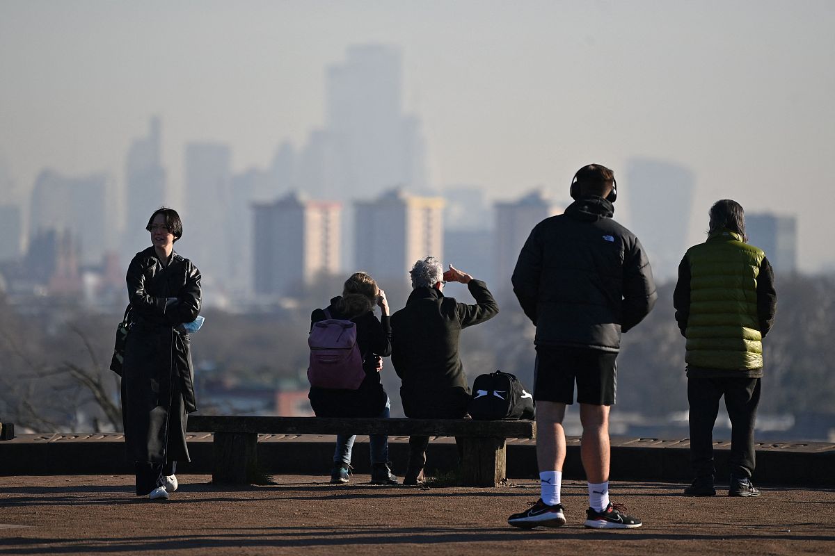 当地时间2022年1月14日,英国伦敦,英国政府的污染预测网站建议,英国南