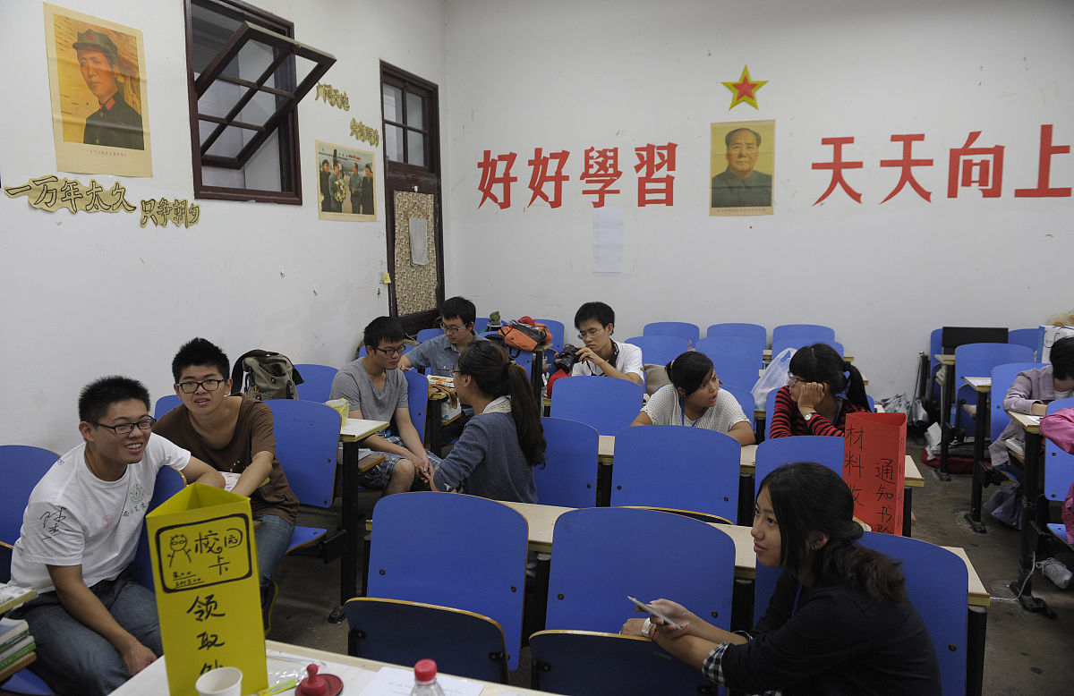青年理论学习小组分享活动策划方案 - 提升学习能力，促进交流
