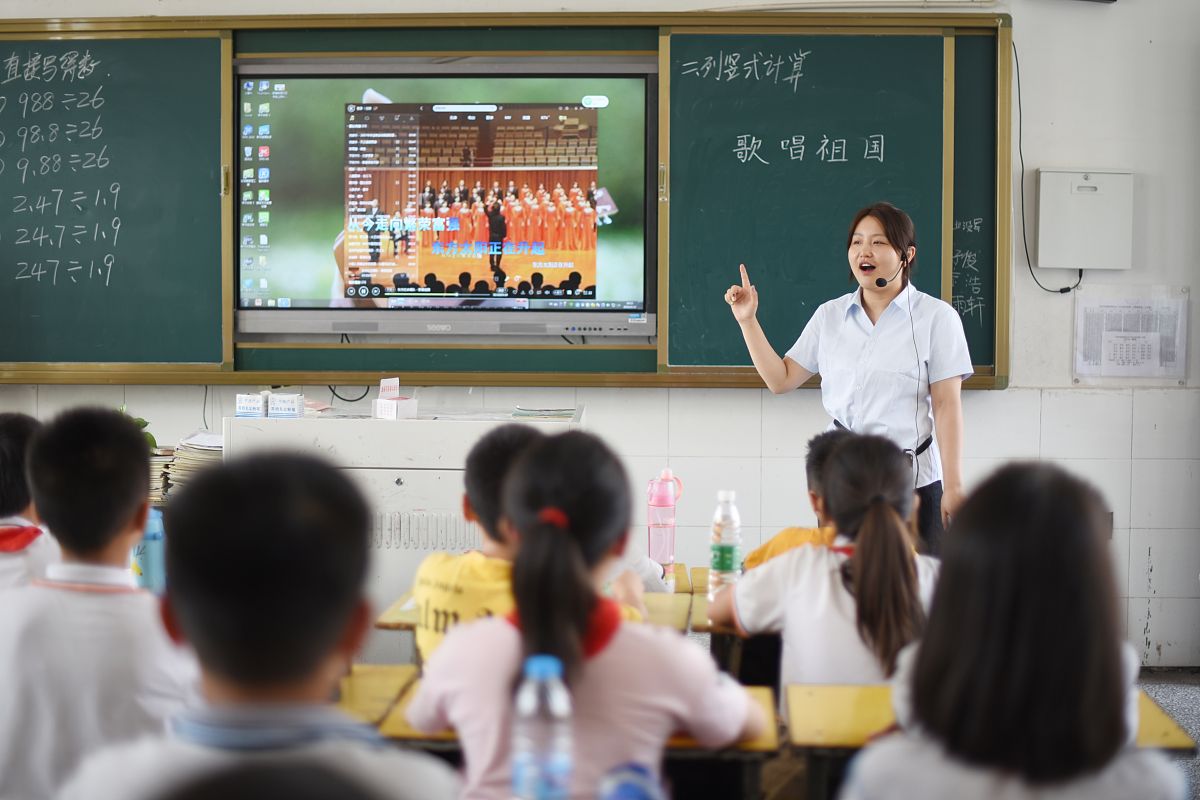 贵阳女生读什么铁路学校？推荐院校及专业选择