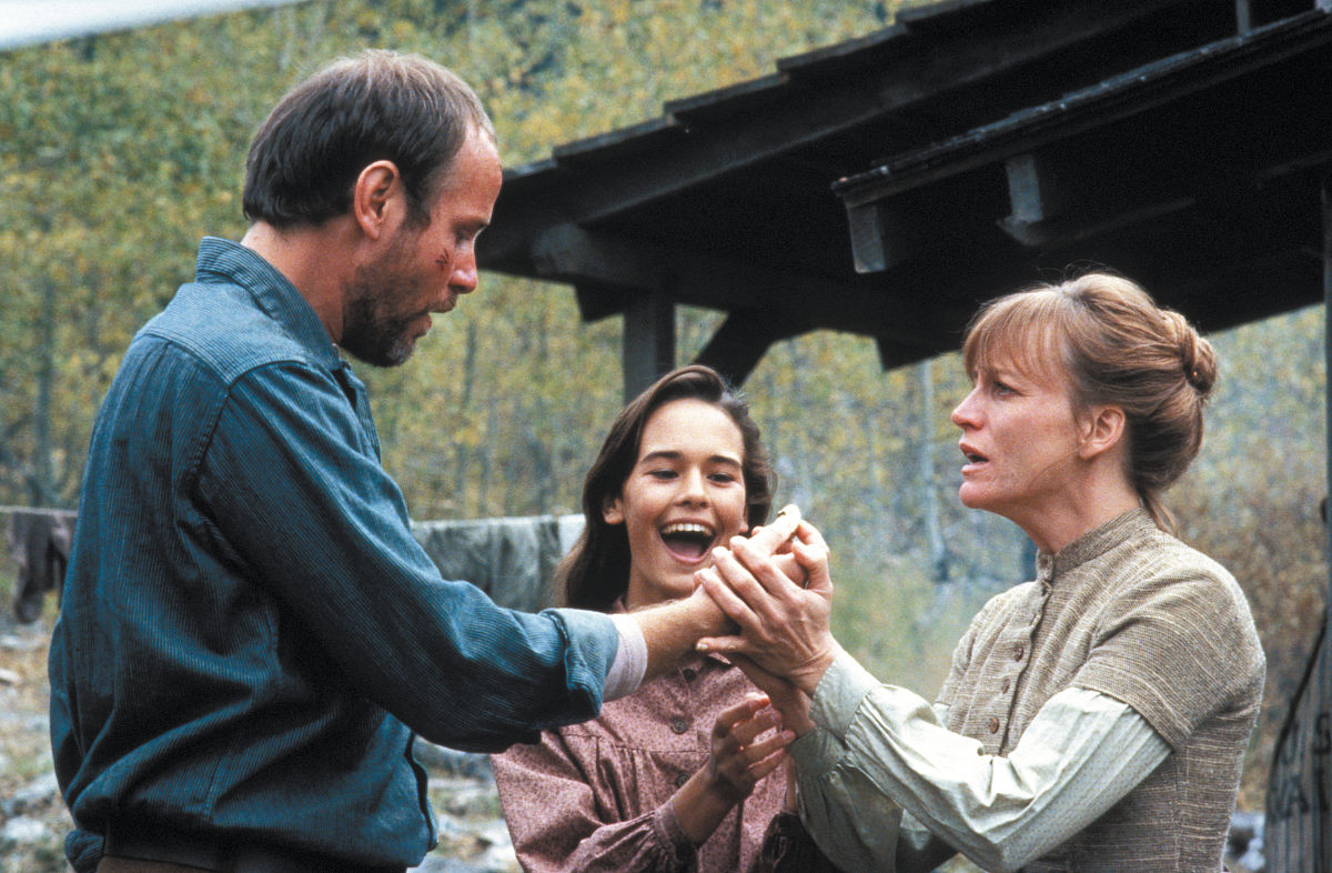 american actors michael moriarty, sydney penny and carrie snodgr