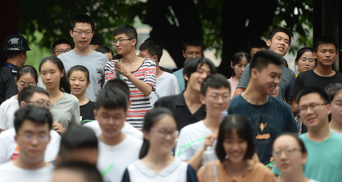 四川高考落榜生：未来不止一条路，你的选择决定未来