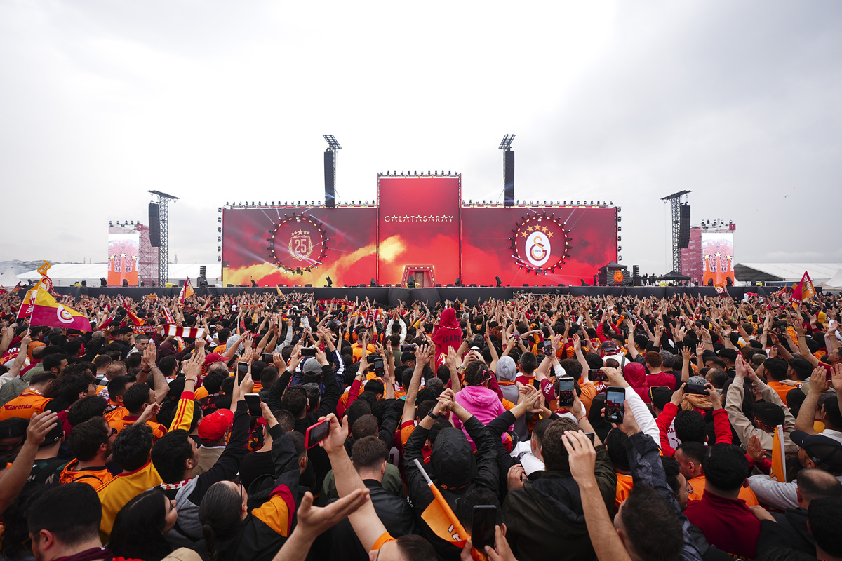 大型线下演出活动面临的挑战:疫情、安全、票务、场地及费用问题 大型线下演出活动面临的挑战:疫情、安全、票务、场地及费用问题