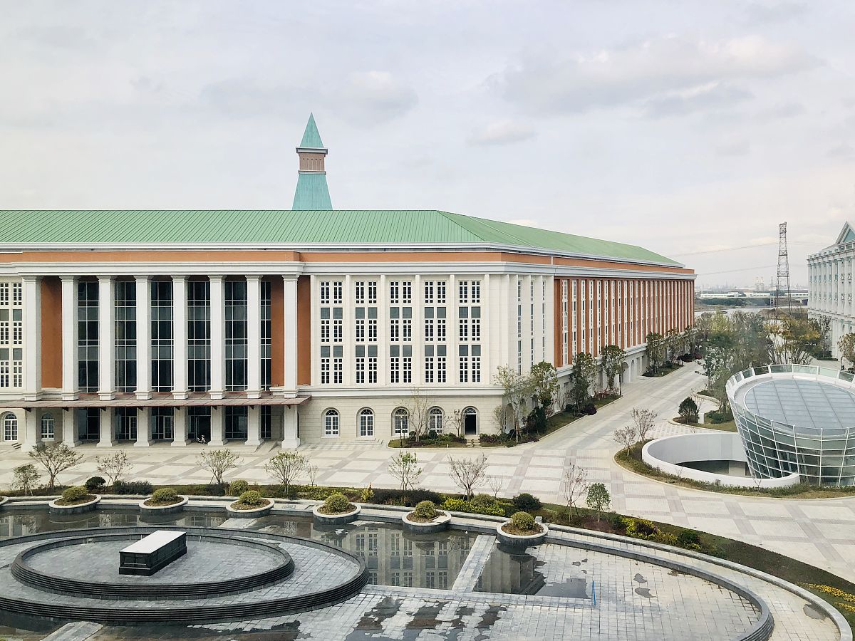 2019年11月26日,江苏省苏州市工业园区桑田岛,华为苏州研发中心.