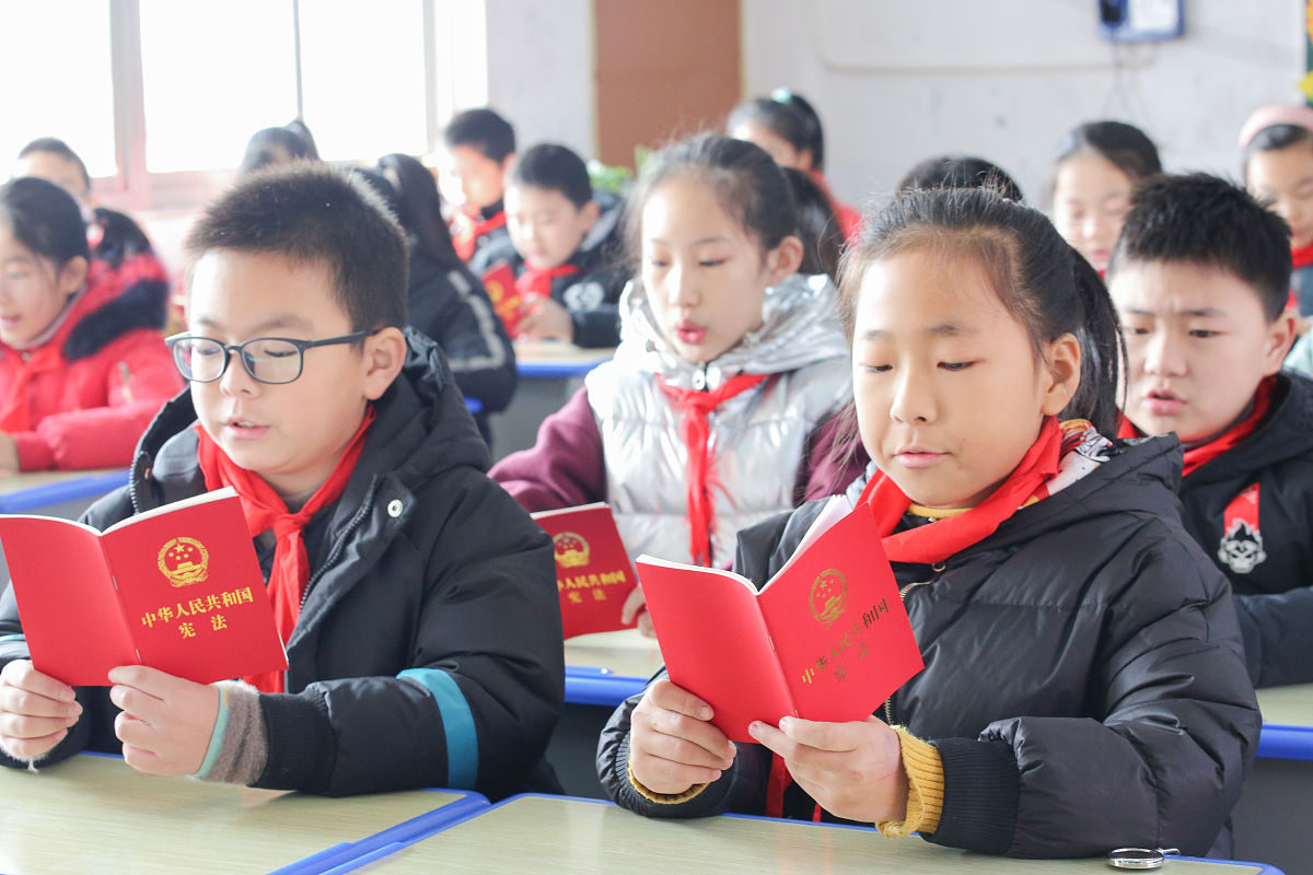 作为学生哪些行为是热爱祖国的体现呢？