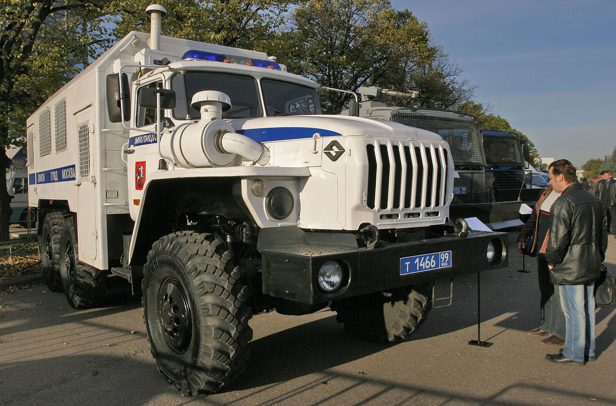 2006年10月17日,在俄罗斯首都莫斯科举行的国际国防器具论坛上,ural-4