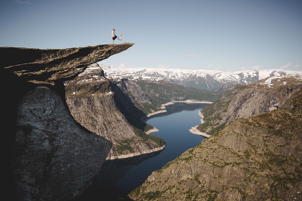 小学生颠球教学设计与学情分析 | 提升协调性与团队合作