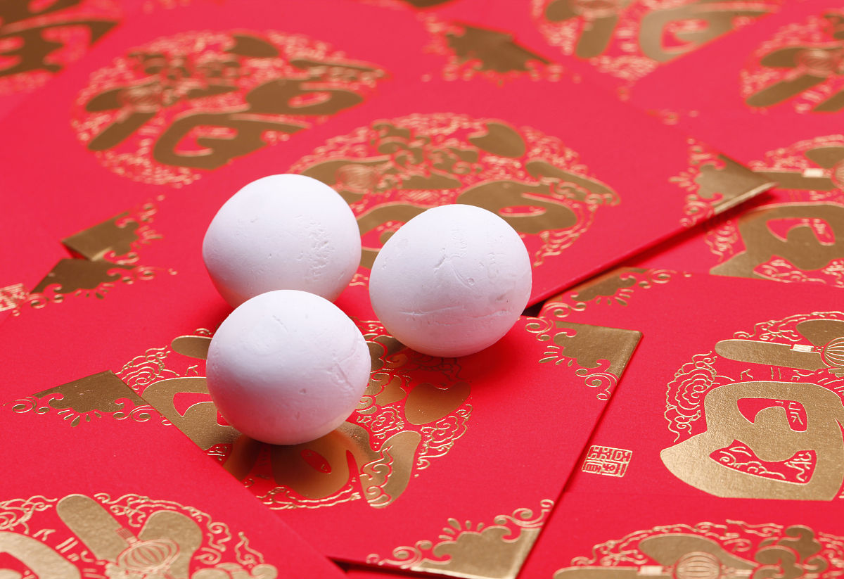 你是一名小学教师需要写一篇关于元宵风俗的教案