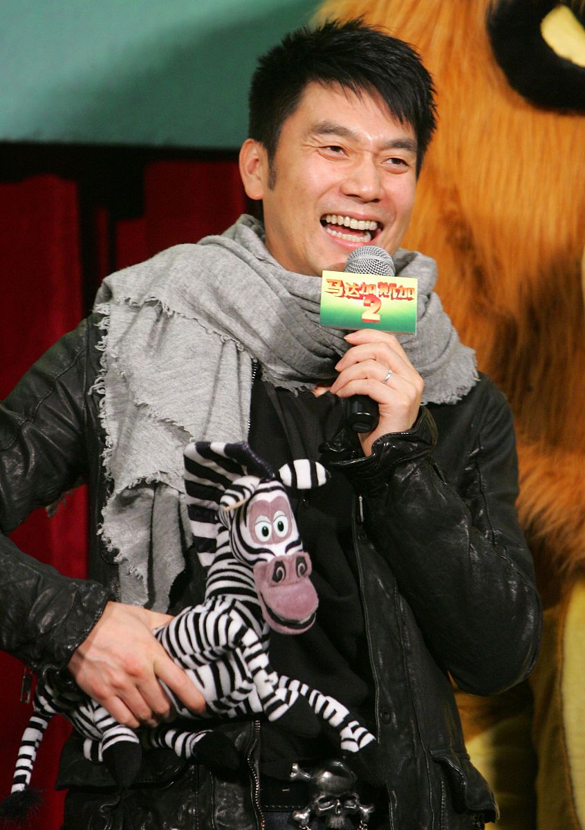 2008年12月29日,北京,电影《马达加斯加2》首映式当日举行.林依轮 +++