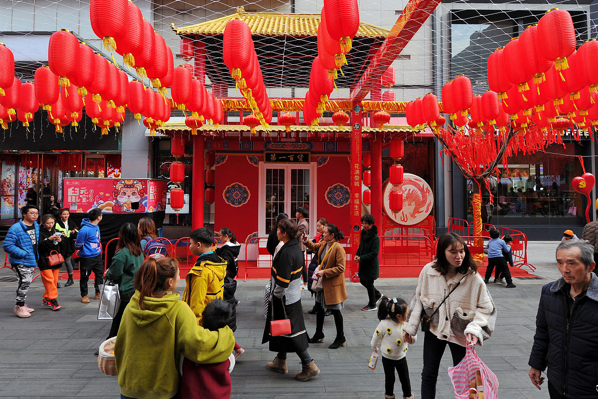 佛山解封后的首个春节：传统习俗与热闹景象