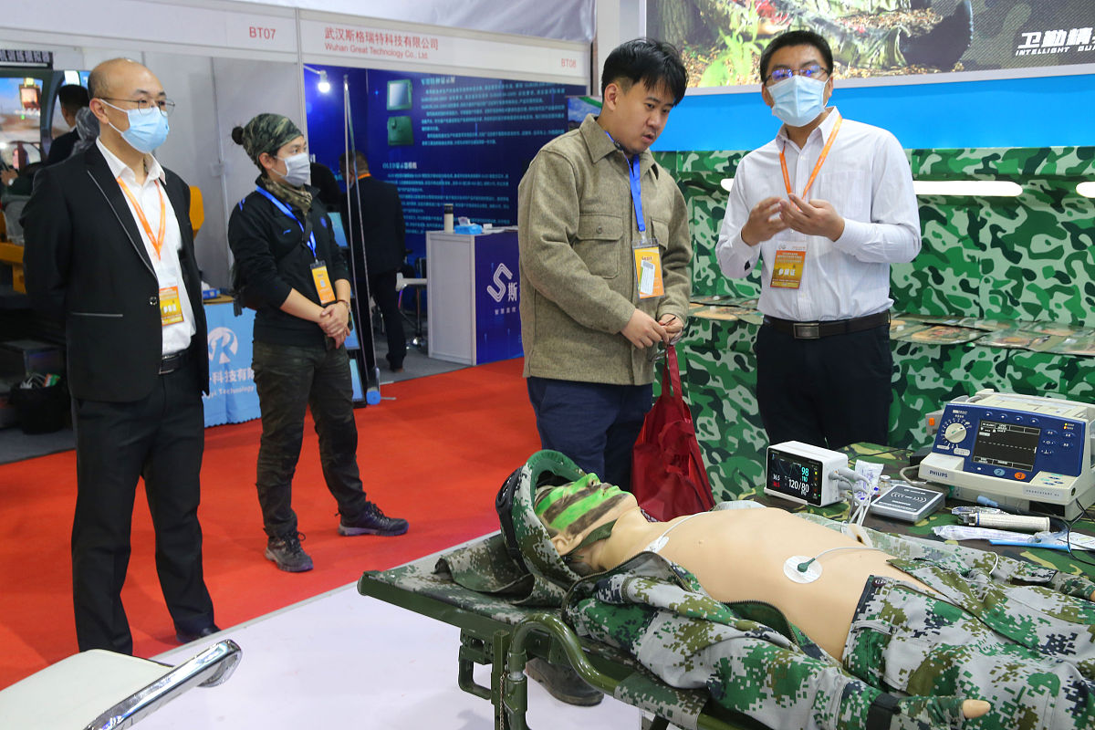 信息化战争时代国防建设的策略与方向