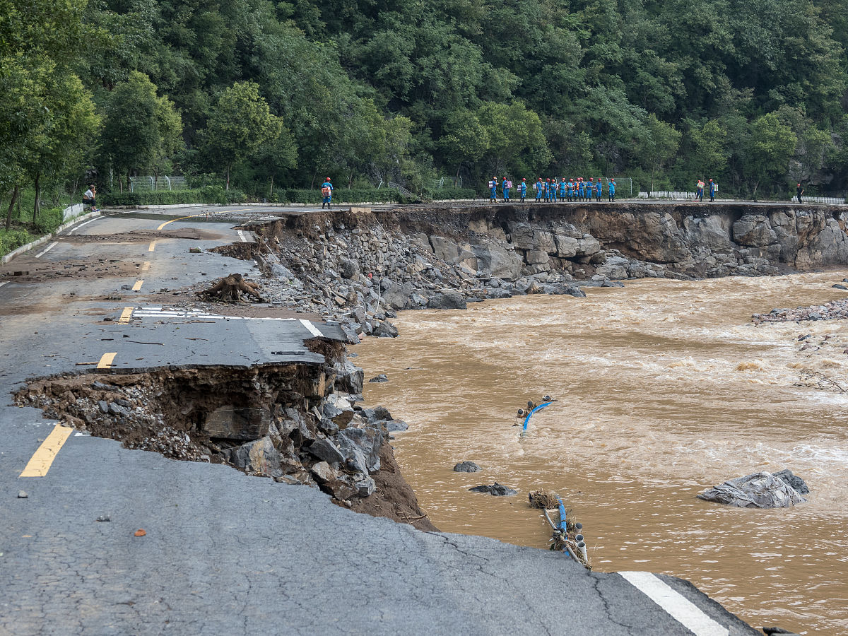 坝基河床段渗漏维修：高压喷射灌浆技术的应用