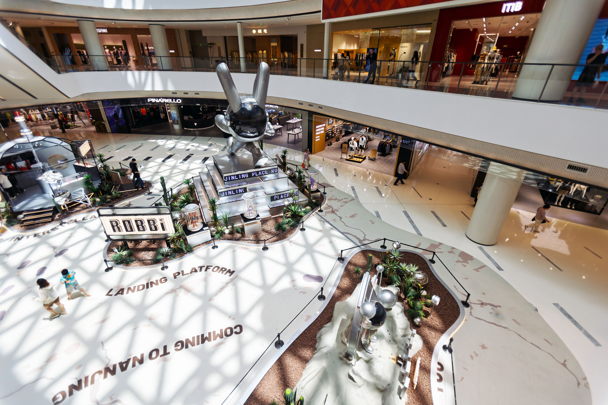 徐州金鹰上街生意火爆，人气爆棚！