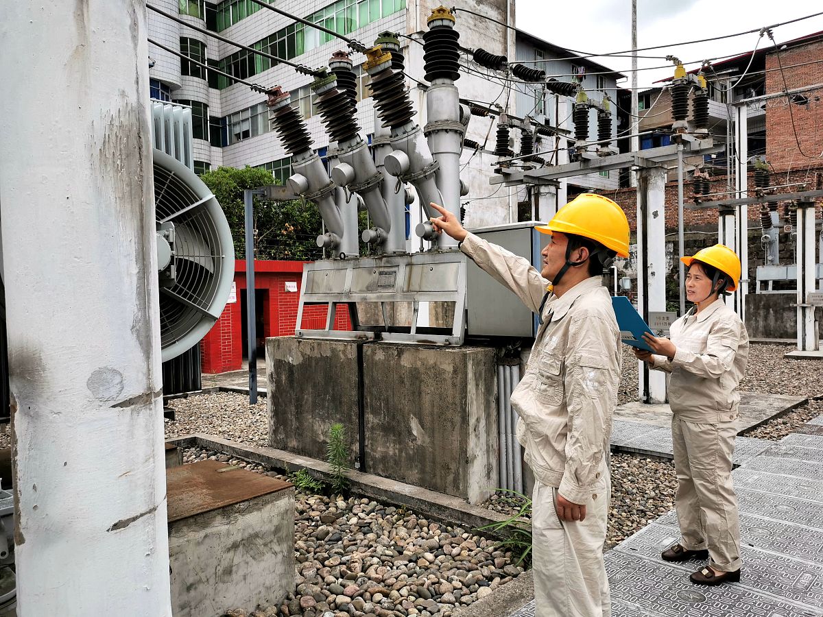 巴中初中中专学校都有什么专业