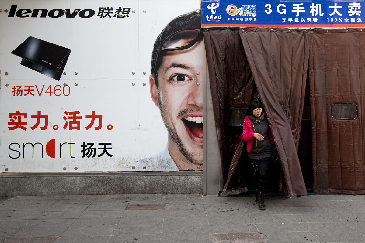 、A 方案在 3 年中每年年初付款 100 元B 方案在 3 年中每年年末付款 100 元若利率为 10％则 A、B 方案在第 3 年年末时的终值之差为 A 。A331 B313 C1331 D 1331为什么选a