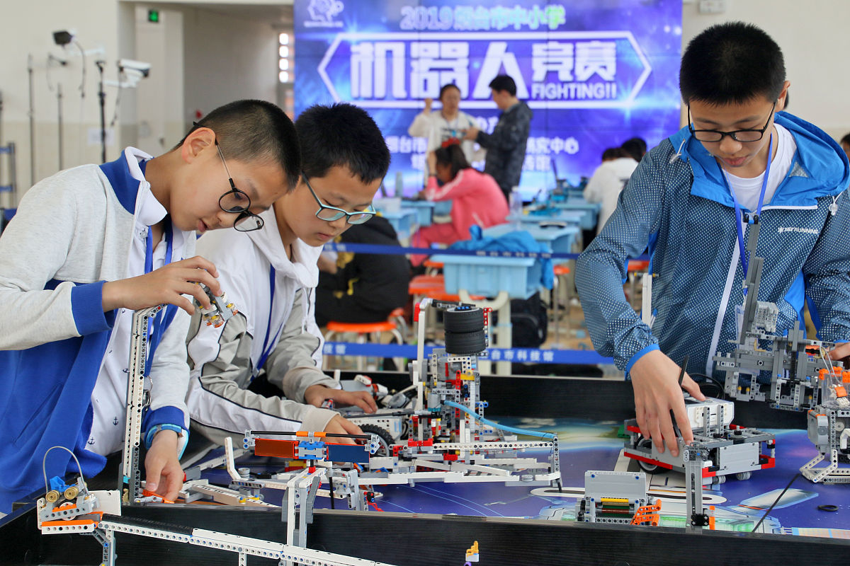 温州技师学院2023年热门专业：机器人技术、智能制造、物联网工程等