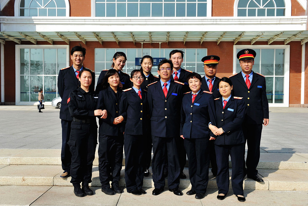 河南检察职业学院法律事务